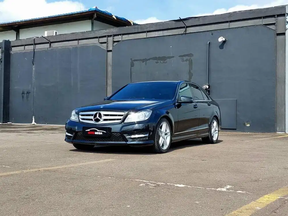 Mercedes Benz C250 CGI AVG W204 nik 2013 Pajak panjang