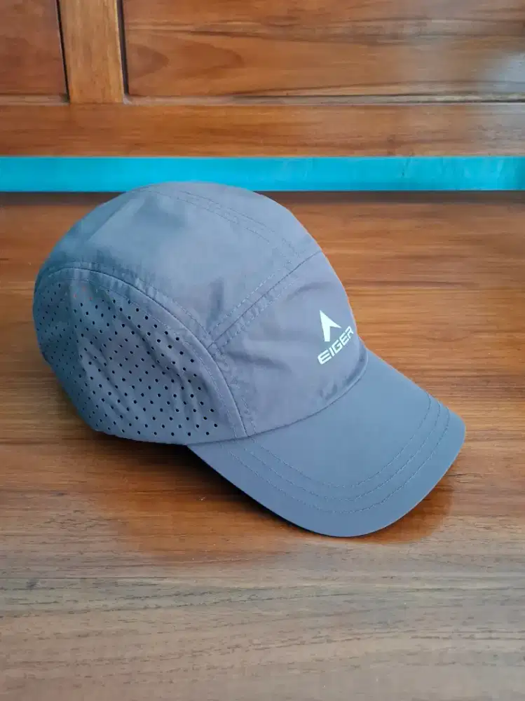 Topi Eiger Corredor