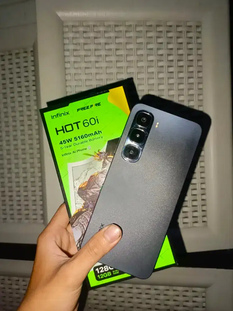 Infinix hot 60i no minus ram 12/128