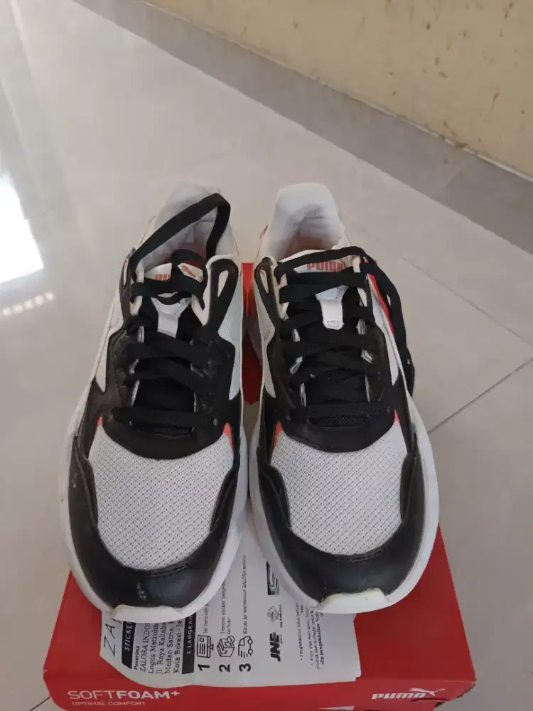 PUMA sport shoes