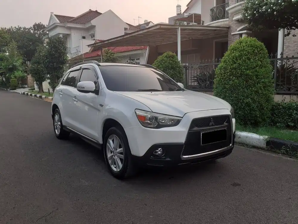 Mitsubishi Outlander Sport PX AT PANORAMIC Tahun 2013 pemakaian 2014