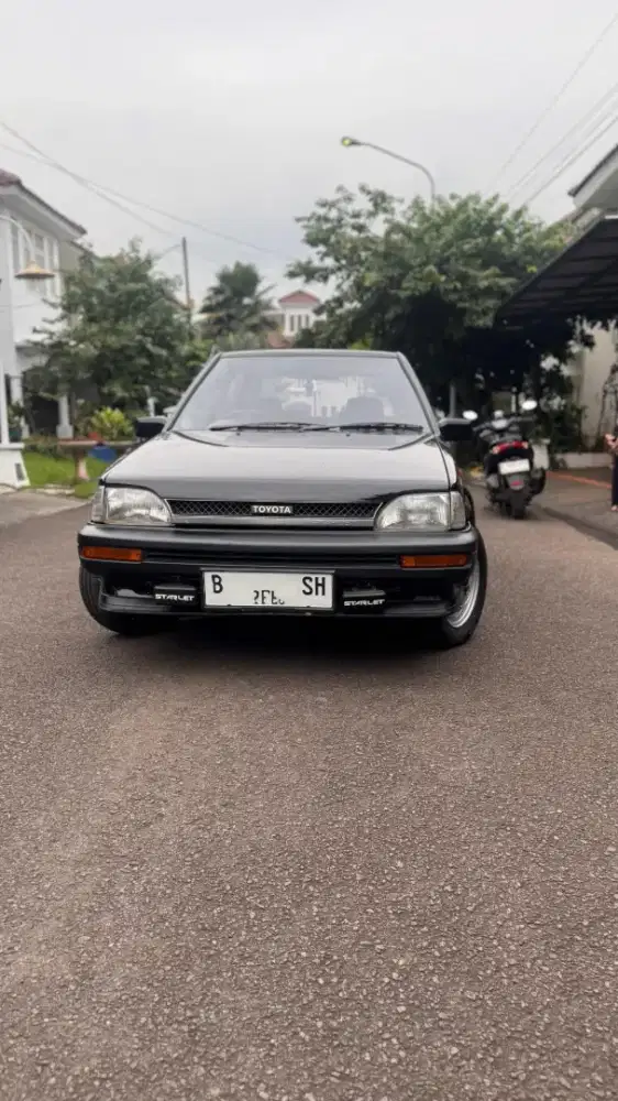 Toyota Starlet Kotak 1.3 SE