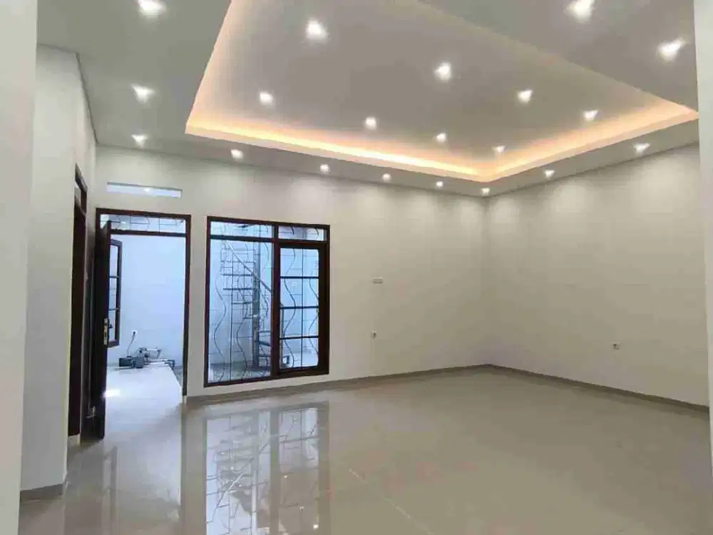 rumah 1 lantai sudah renovasi siap huni tki 3 blok depan  bandung