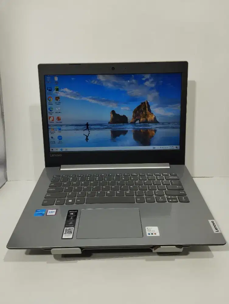 LAPTOP LENOVO IDEAPAD 330