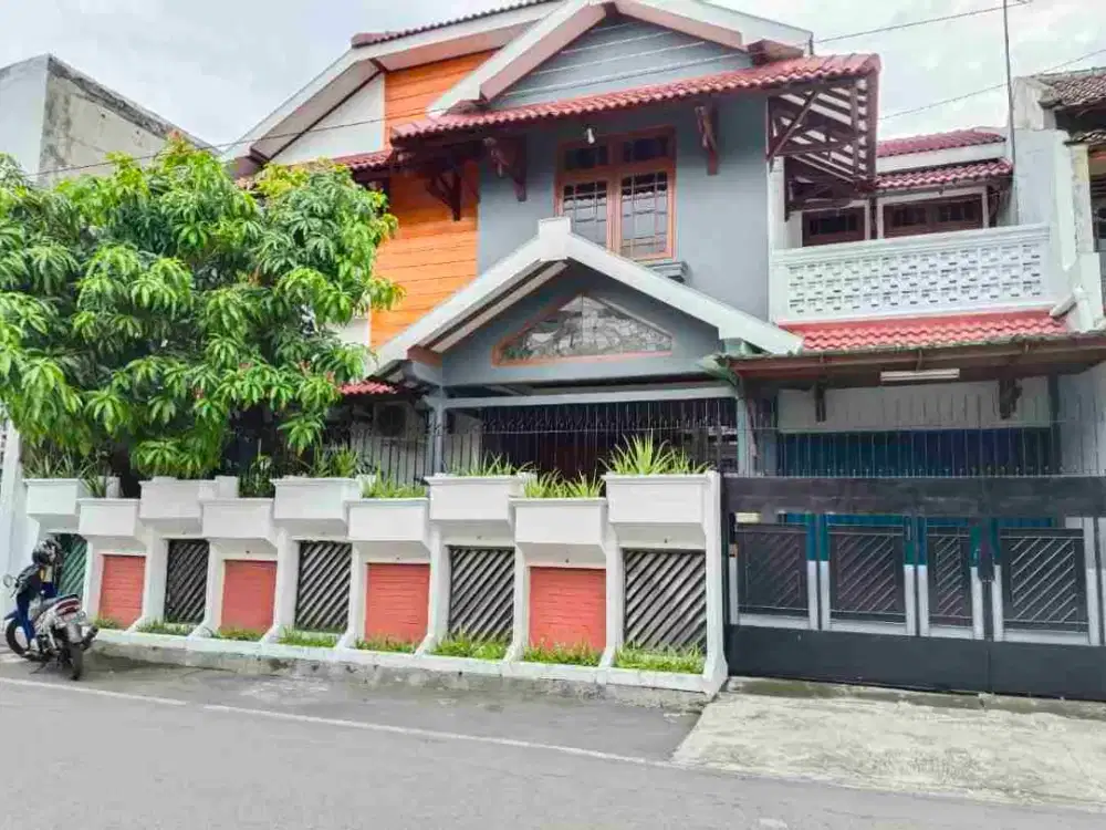Rumah Karang Asem 135Mt, 4Kt, 3Km, dkt jl Slamet Riyadi, Laweyan, Solo