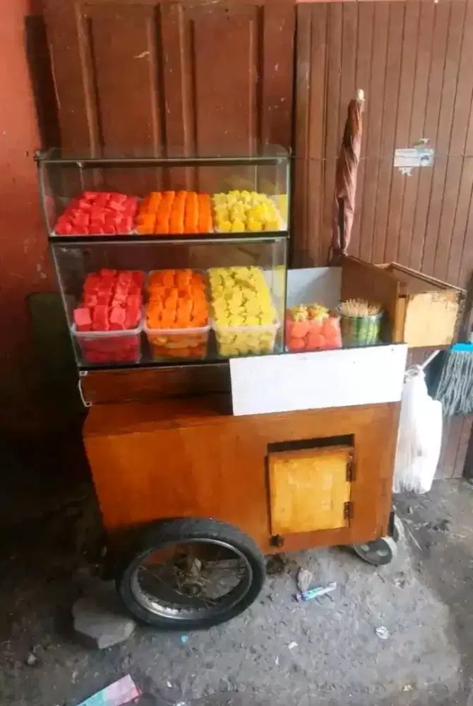 gerobak dagang , gerobak  jualan  buah potong