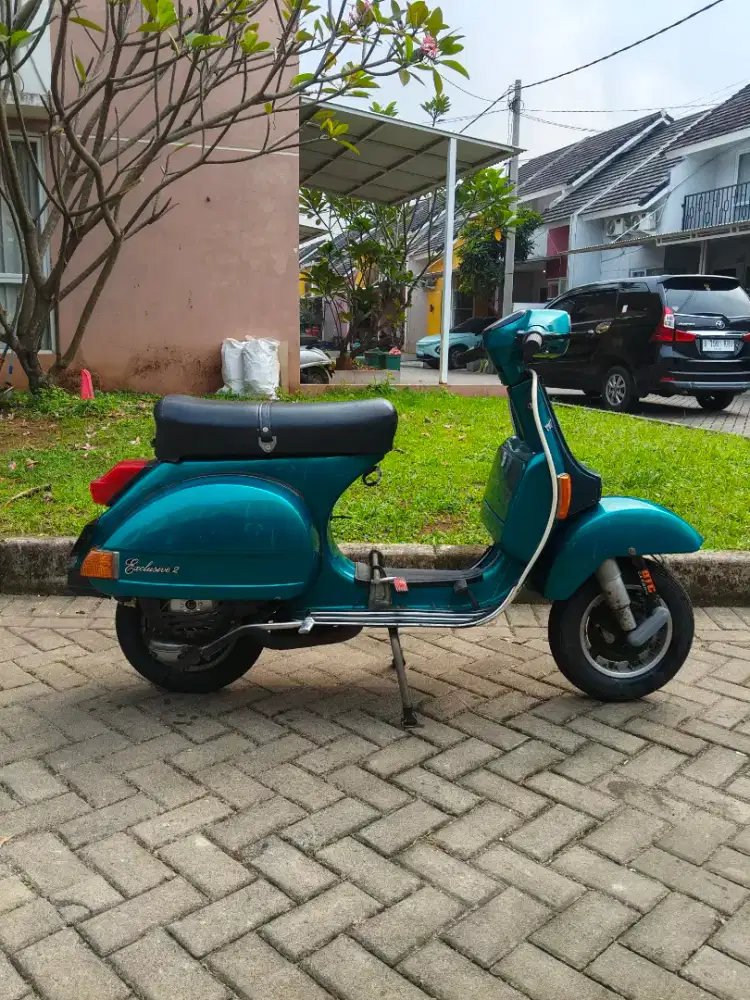 Vespa PX Exclusive 2 tahun 1995