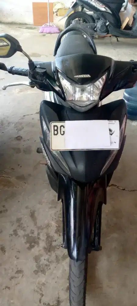 Honda Revo fit  2015