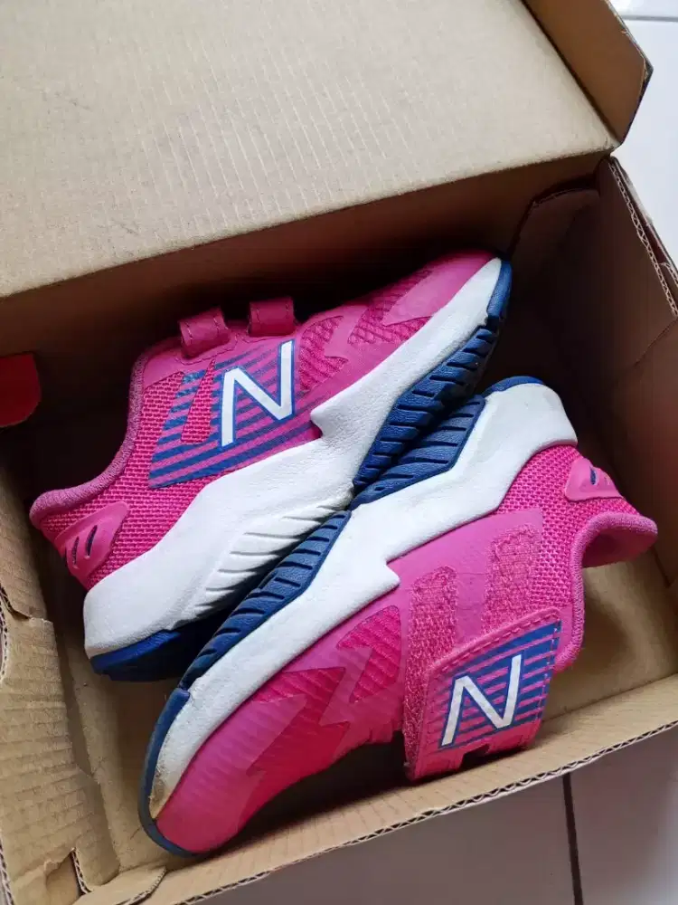 Sepatu Anak Original New Balance