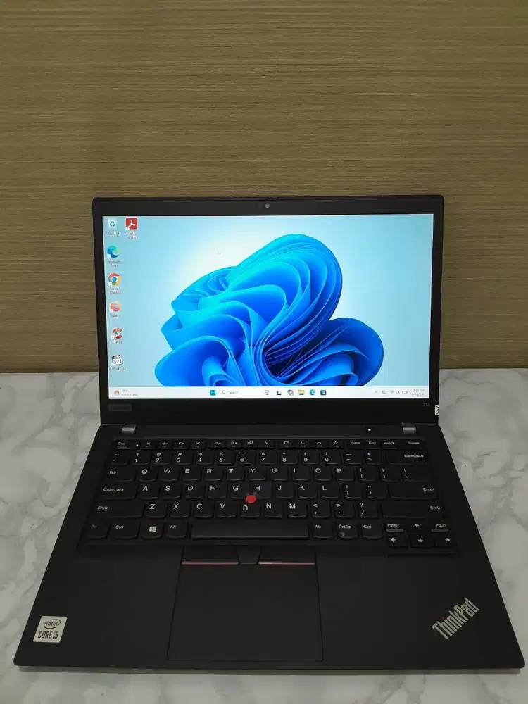 Lenovo T14 1st gen, Core i5 gen10, Ram 16GB, SSD 256GB, Layar 14inch