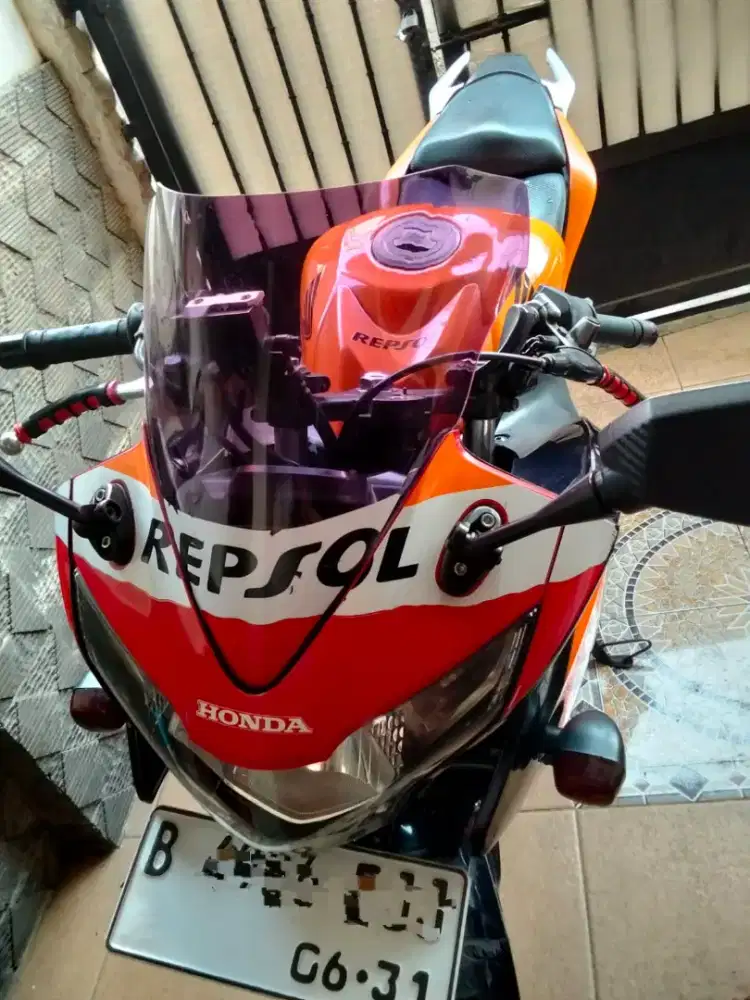 HONDA CBR 150R CBU THAILAND 2012