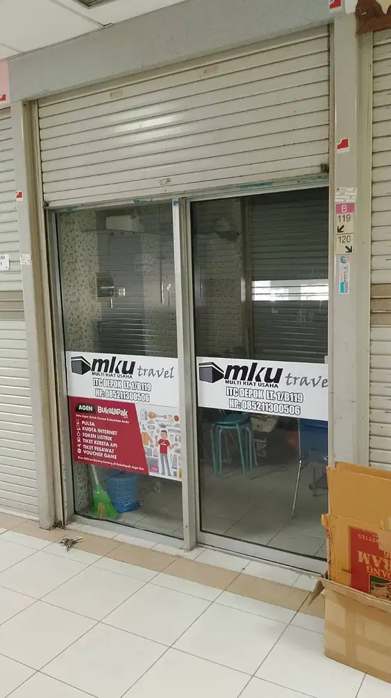 Dijual cepat kios ITC Depok, sudah dipasang pintu kaca