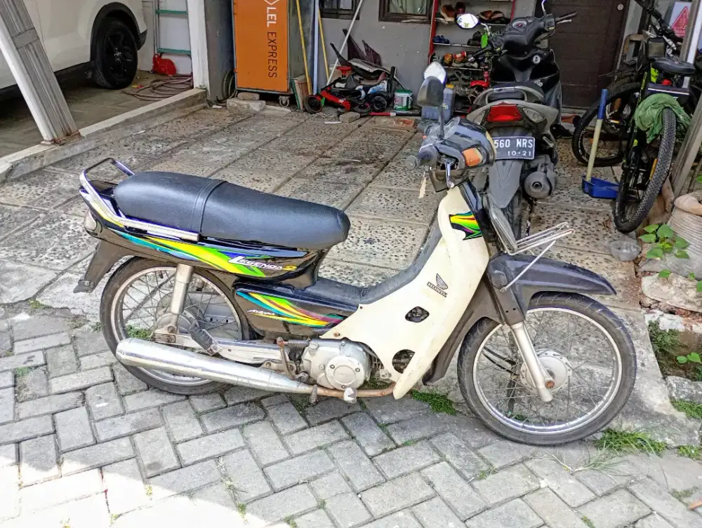 Honda Legenda 2003 murah meriah