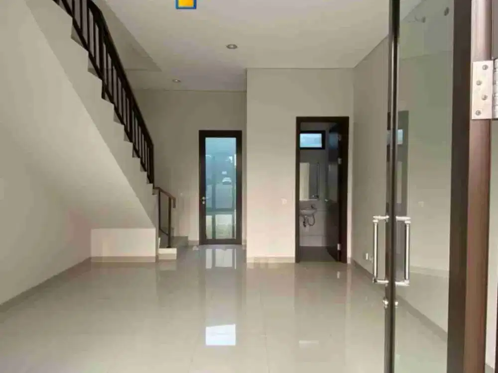 DI SEWAKAN Ruko 2 Lantai Siap Huni West Park BSD, Ea