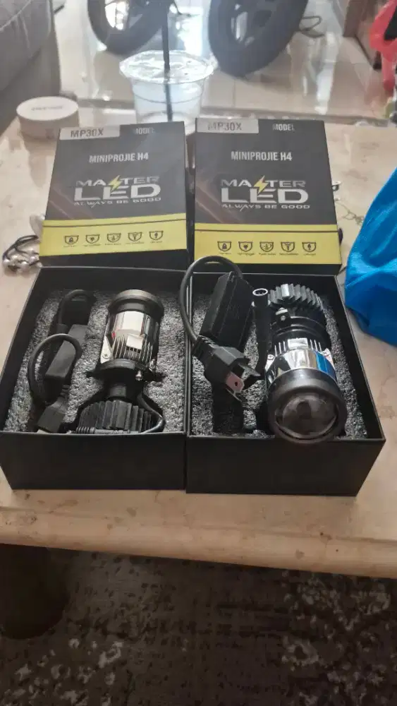 Mini projie MP30X