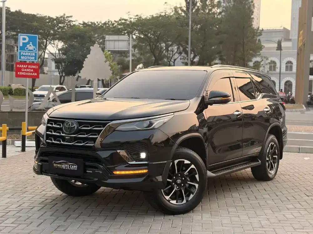 DP SUKA-SUKA Toyota Fortuner 2.8 GR Sport Diesel AT 2022