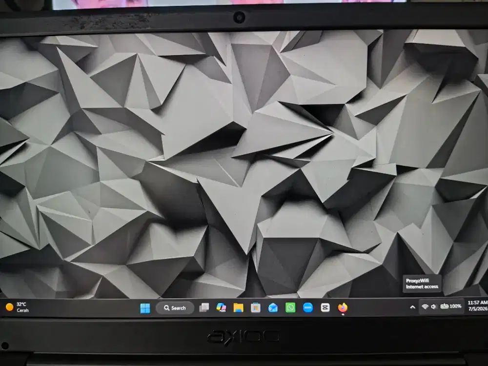 Laptop Axioo slimbook r5 16gb