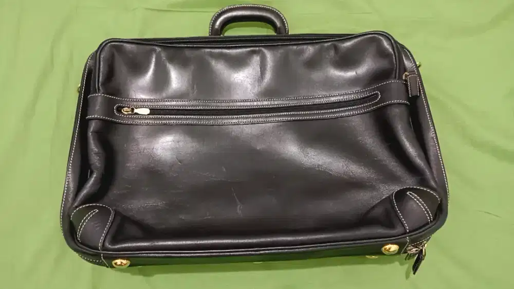 RARE ITEM!! BALLY SWISS MADE DUFFLE BAG KULIT HITAM ORIGINAL