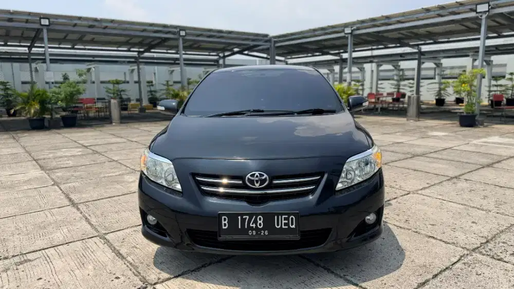 TOYOTA COROLLA ALTIS 1.8 G AT, HITAM 2010 ( LOW LM)