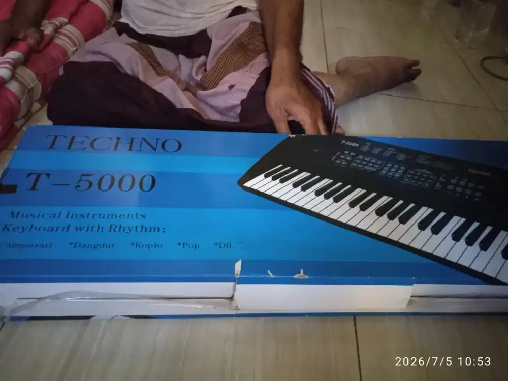 Di jual keyboard Techno T-5000