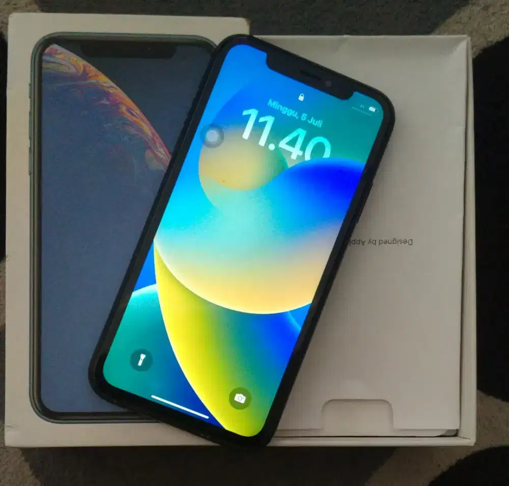 IPhone XR 128 GB Lengkap