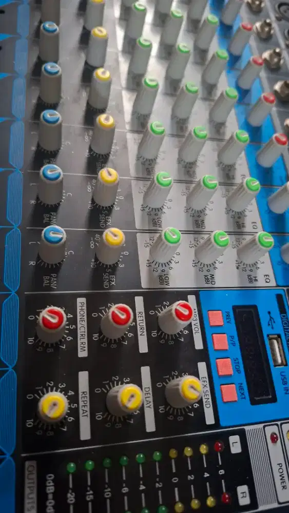 Mixser 12 chanel