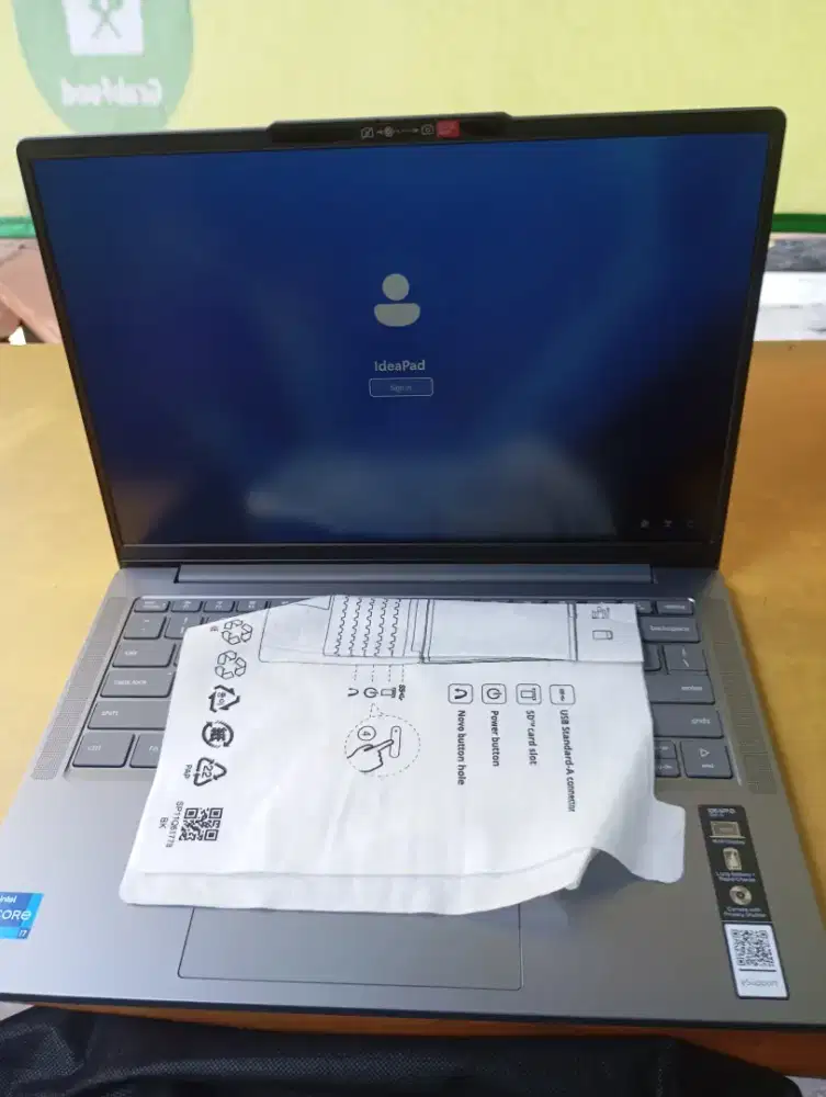 Lenovo Ideapad Slim 3 14IRH10