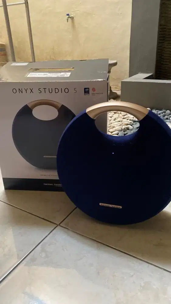 Harman Kardon Onyx Studio 5
