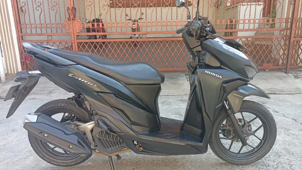 Honda Vario 125 LED CBS ISS tahun 2022.