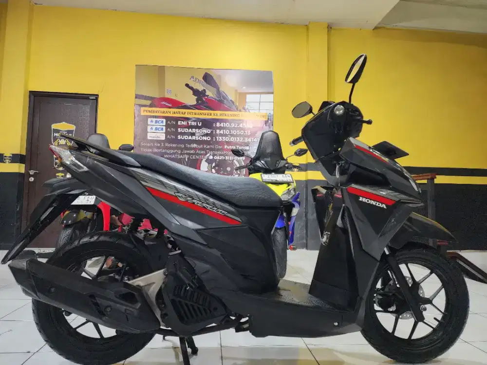 READY VARIO 125 OLD KM LOW