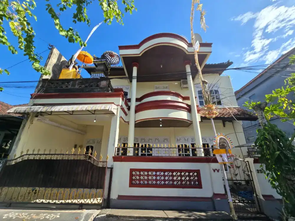 DiSewakan Rumah 2Lt Dalung Permai