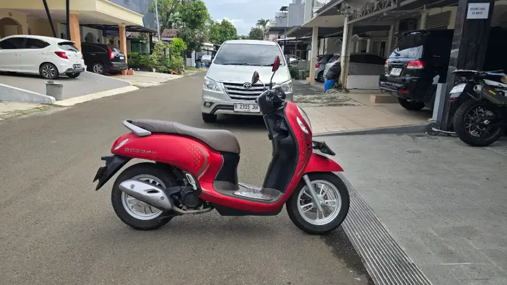 Fs honda Scoppy red keyles