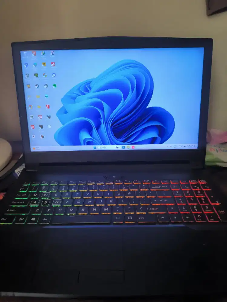 Laptop Gaming Aftershock N85 Nvidia GTX 1050