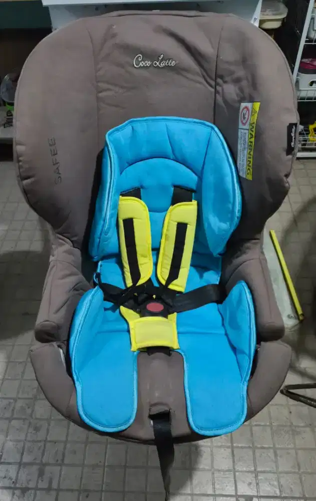 2 Baby Car Seat & 1 Baby Bouncer