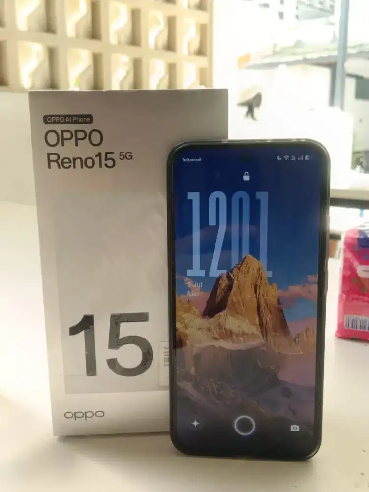 Oppo reno15 5G 12/256 second like new