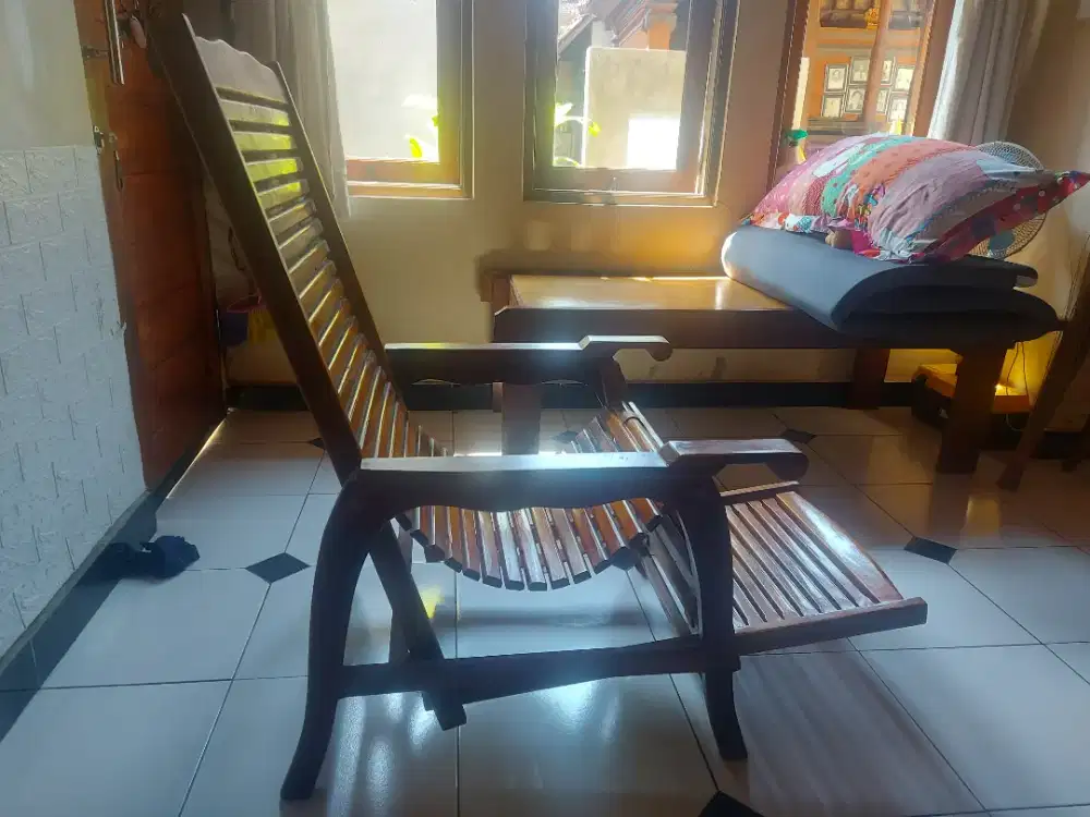 Kursi santai jati