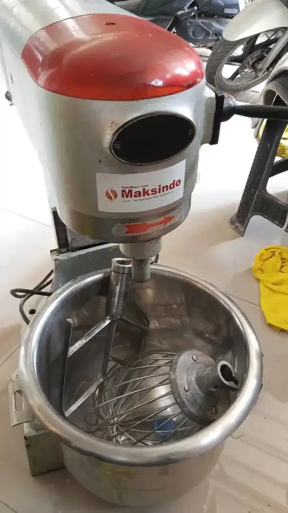 Mixer Maksindo 15 Iiter