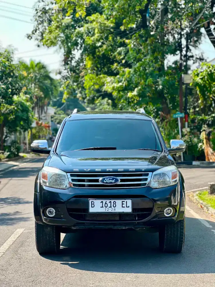 Ford Everest Limited 2014 Istimewa