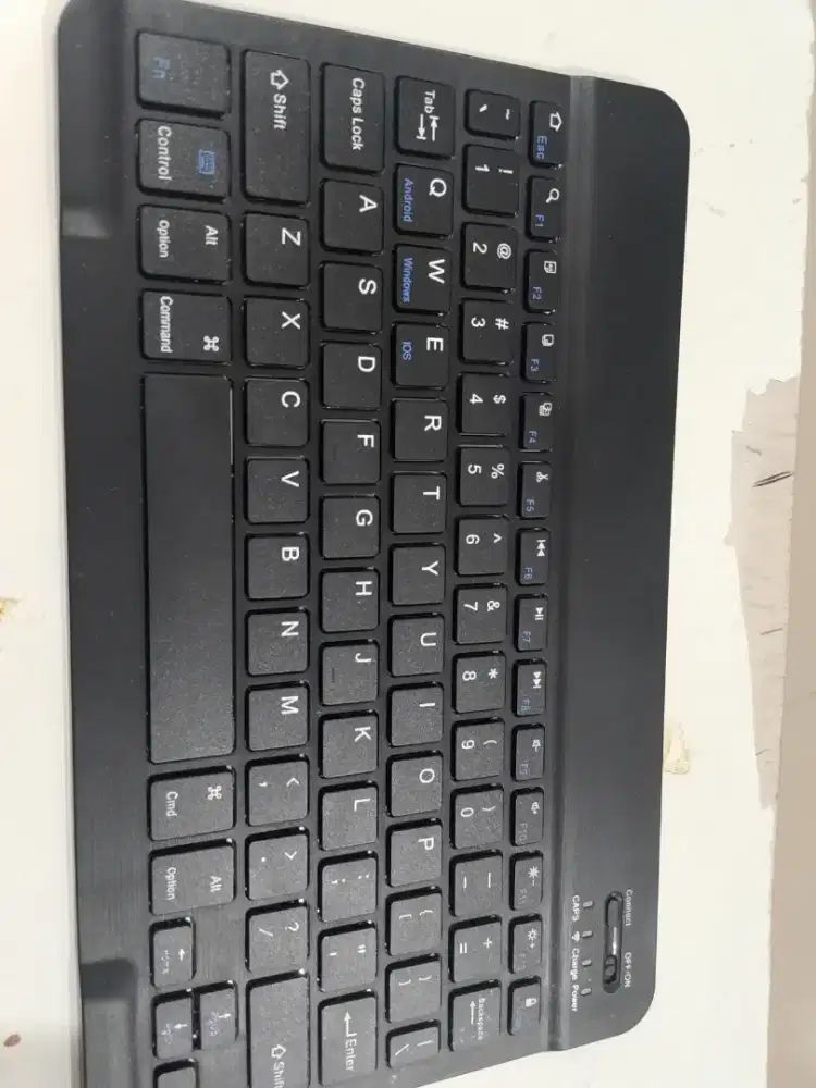 Keyboard wireless