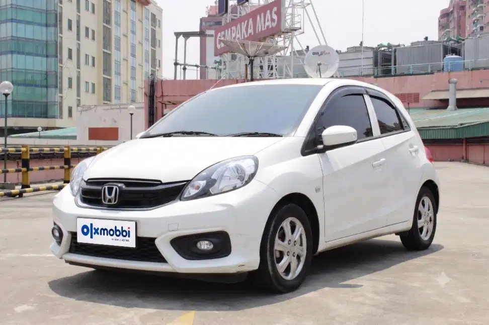 TDP 5, JT Honda Brio Satya 1.2 E Bensin-MT Putih 2016