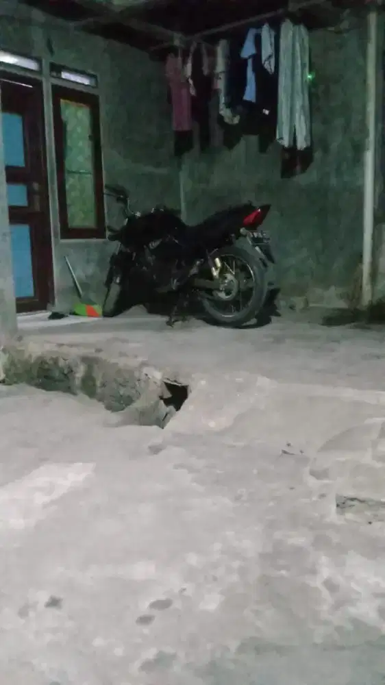 Jual aja besi tua