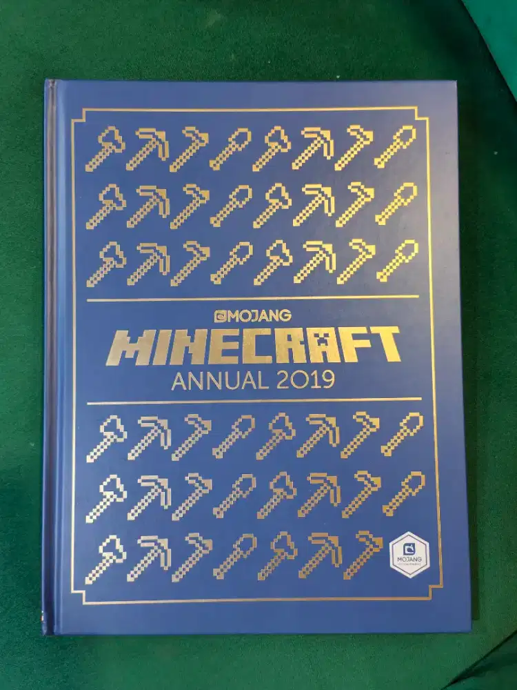 Minecraft Annual 2019