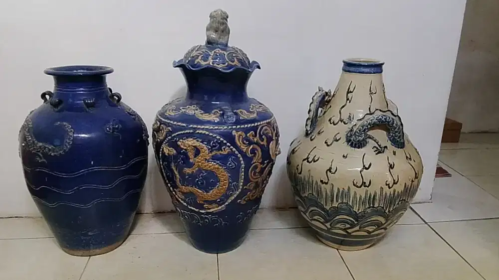Dijual guci antik koleksi