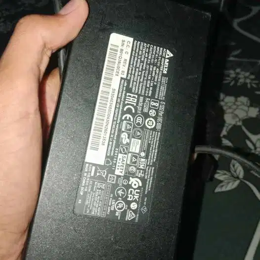 Charger MSI Original 120W ADP-120VH D 20V 6A Bekas MSI GF63 Thin 11UCX