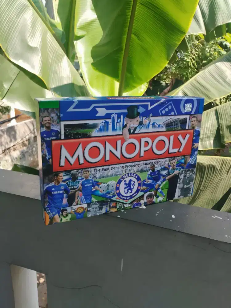 Monopoly chelsea football Club edition 2011