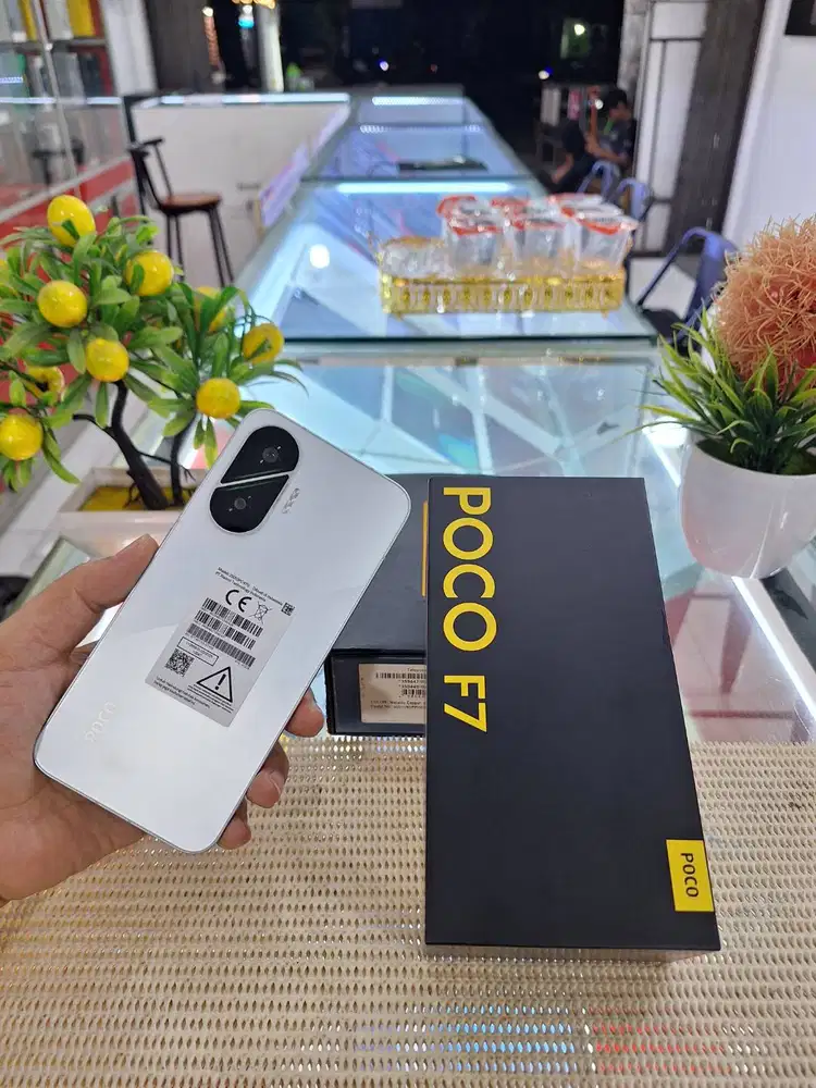 Poco F7 5G Ram 12+12Gb/ 512Gb Fullset Like New Orignal100%  Bergaransi