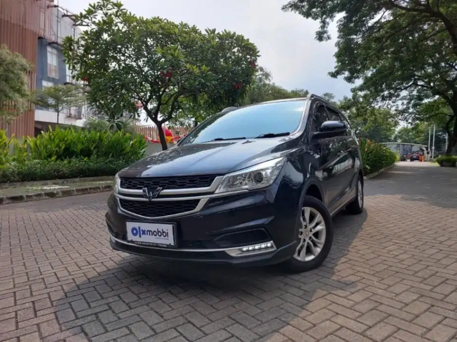 TDP 7, JT Wuling Cortez 1.5S T Lux Bensin-AT Hitam 2020