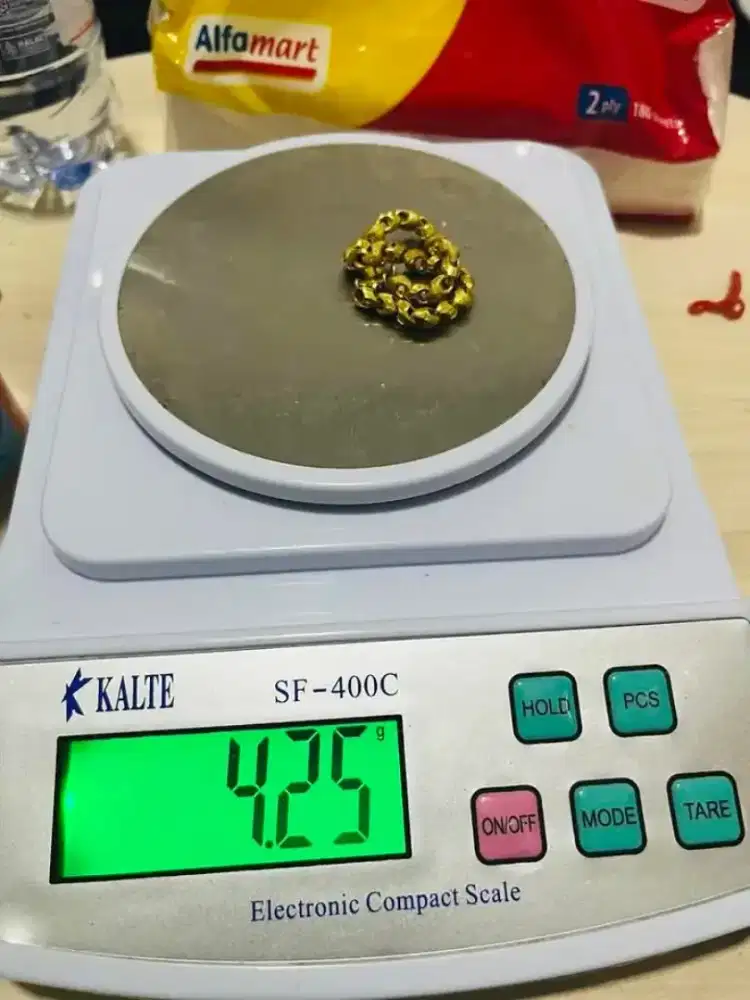 Menerima jual beli emas dan jam tangan