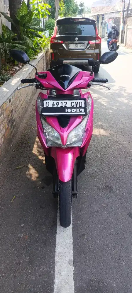 Honda Vario 125 KZR Tahun 2012