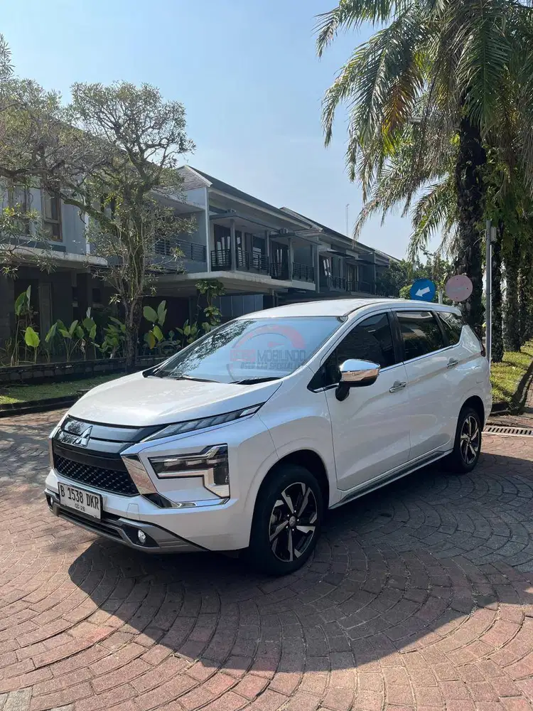 XPANDER ULTIMATE AT 2022 Istimewah